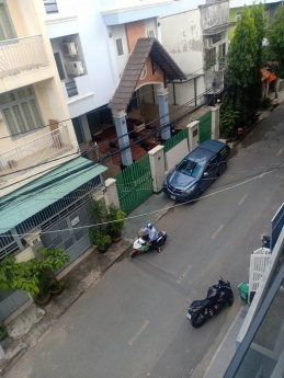 Bán  Gấp Đất tặng   Phước Long B,  Quận 9  9.5X30 280 m2  Giá 28.5   tỷ