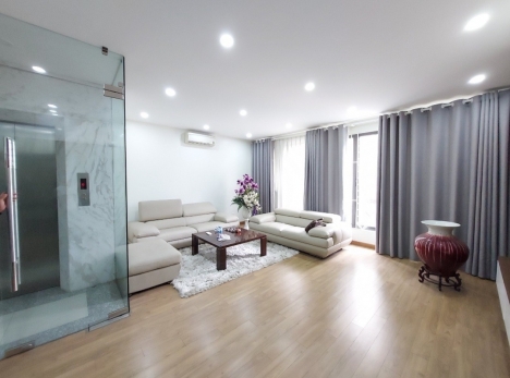 Bán tòa nhà 120m2, Hoàng Ngân, Cầu Giấy, MT11m, 10T, lô góc, SIÊU KINH DOANH.
