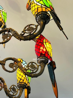 Giao lưu bộ đèn chùm tiffany vẹt hoa hồng