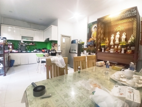 Bán nhà Thạnh Lộc Quận 12 – 2 tầng 107m2 8,2x13 – Hẻm xe hơi thông – 4,5 tỷ.