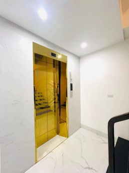 Bán gấp nhà đẹp 7 tầng, thang máy phố Minh Khai, Hai Bà Trưng, DT
42m giá 8.4tỷ. LH