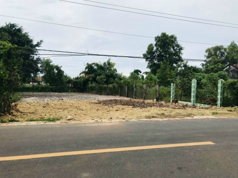 cần bán lô đất tuyệt đẹp mặt tiền đường Phước Hội - Lộc An, Đất Đỏ, BRVT
 DT: 617,4m2 ngang 13,1m