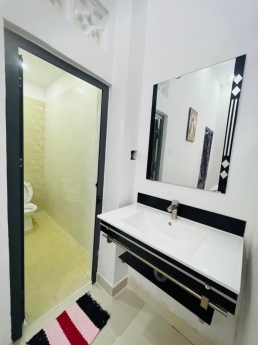 Gấp bán  giá rẻ HXH Nguyễn văn Khối -GVâp 68 m2 chỉ  5.9  tỷ TL