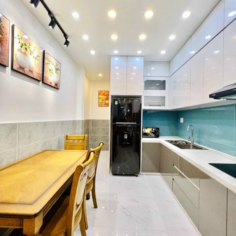 Gấp bán mới tinh 3 tầng Quang Trung P14 36m2 nhỉnh 4.x tỷ TL