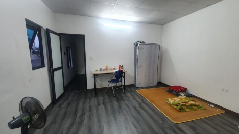 Cần bán nhà đẹp long lanh giá rẻ ô tô đỗ cửa kinh doanh gần Đông Mỹ chỉ nhỉnh 1.3 tỷ