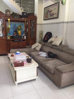 BÁN NHÀ NỞ HẬU 3 TẦNG GẦN CẦU TÂN THUẬN 44 M2 GIÁ 4xx TỶ.