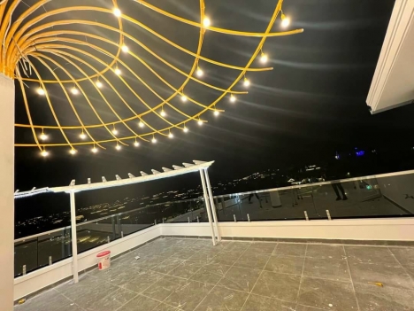 Cần bán gấp Biệt Thự vừa mới hoàn thiện ngay mặt tiền đường Trịnh Hoài Đức, Đà Lạt 31.5 tỷ