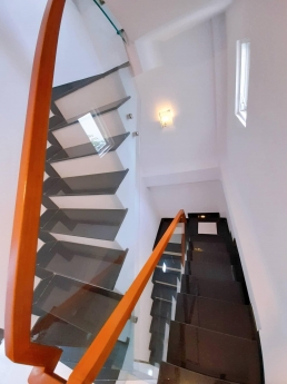 Bán nhà Lũy Bán Bích, Tân Thành, Tân Phú, 60m2, tặng nt, HXH, 4,7  tỷ TL mạnh