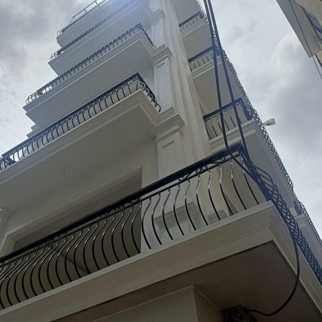 Mặt bờ sông SÉT  phố Tương Mai. 6 Tầng 60m hoành tráng Thang Máy GaRa 13.9 tỷ