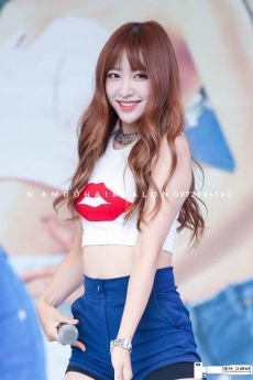 Địa Chỉ Salon,Uốn Xoăn Sóng Lơi Lọn To Tóc Dài Đẹp Giá Rẻ Hoài Đức -Nam Đỗ Hair Salon