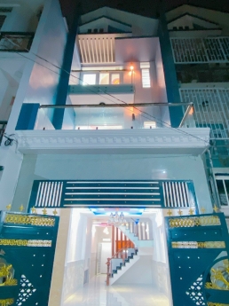 BÁN NHÀ PHỐ CAO CẤP - VỊ TRÍ ĐẸP 60m2 .2 lầu sân thượng nhỉnh 3 ty