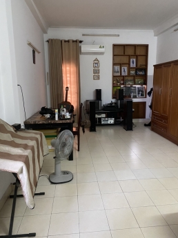 Bán gấp nhà HXT Nguyễn Chí Thanh, Phường 16, Quận 11