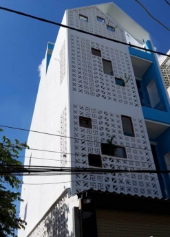 NHÀ ĐƯỜNG  BÌNH THÀNH BÌNH TÂN 72M2- 4 TẦNG MỚI ĐẸP XE HƠI NGỦ TRONG NHÀ  GIÁ CHỈ 4,95 TỶ