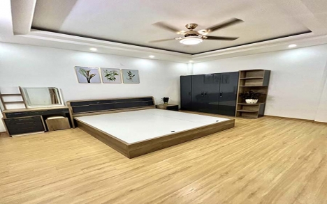 Cần bán nhà riêng gần phố ở TT quận Đống Đa,giá trên 4 tỷ,2 mặt thoáng,40mx4T,ở cực sướng