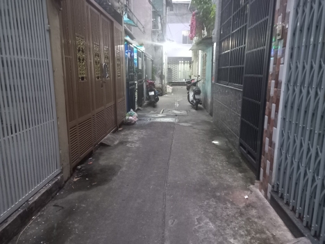 HÀNG SIÊU HẤP DẪN, PHÙNG VĂN CUNG, 40M2, NGANG LỚN 5.5M, CHỈ NHỈNH 7 TỶ TL