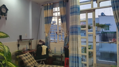 Nhà Bán 2 Tầng Xe Hơi Vi Vu Đình Phong Phú 70m2 chỉ hơn 4 Tỷ trung tâm Quận 9 Gía Rẻ