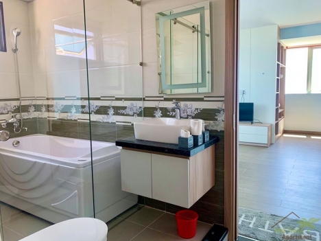 Cho thuê căn hộ 2 phòng ngủ đầy đủ nội thất tại Mường Thanh Khánh Hòa 04 Trần Phú rộng 86m2