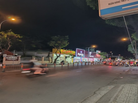 Nhà dài 14m hiếm rẻ, Quang Trung, Gò Vấp, 2 Tầng 4.xTỷ