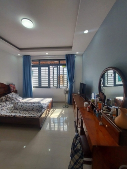 BÁN NHÀ NƠ TRANG LONG BÌNH THẠNH-20M RA MT ĐƯỜNG -65 M2 - 4 TẦNG NỘI THẤT FULL VÀO Ở NGAY -