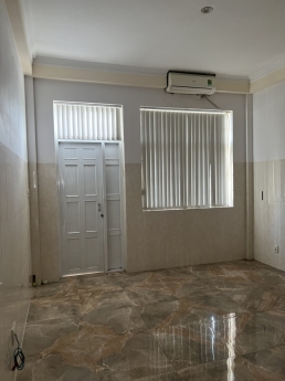 Cần vốn kinh doanh bán gấp nhà đường Kinh Dương Vương, P12, Q6.