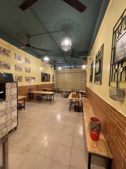 Bán nhà mặt tiền Phan Đình Phùng - Tân Phú. DT 5 x 15, 3 tầng giá 15 tỷ.