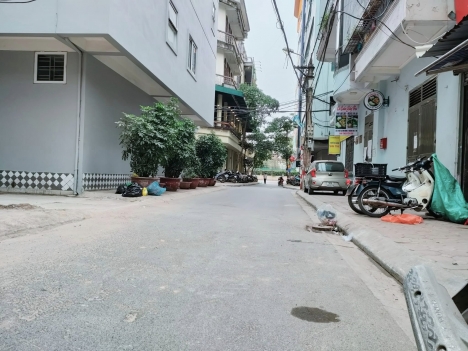 Tòa nhà phố Kim Đồng 6 TẦNG LÔ GÓC, THANG MÁY, đường OTO TRÁNH KINH DOANH, CHO THUÊ, 13.89 Tỷ