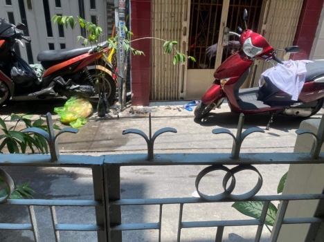 Giá tốtnhất khu Bùi Viện, bán nhà hẻm đường Phạm Ngũ Lão, Q1