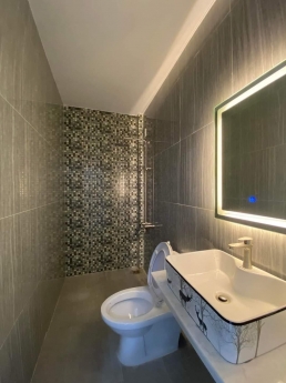 Bán nhà Vườn Lài Tân Thành, Tân Phú, 54m2, 4 tầng, HXH, giá 4,2 tỷ TL, tặng nt