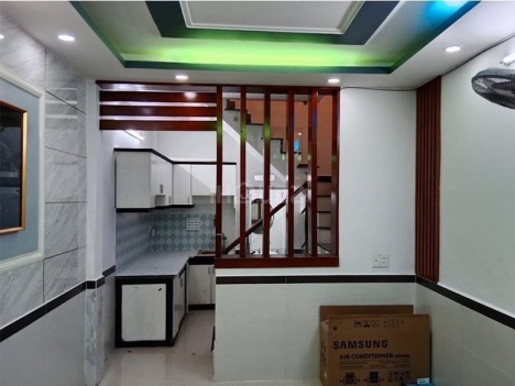 BÁN NHÀ MỚI SÁT HẺM XE HƠI P8 GÒ VẤP CHỈ 2 TỶ 750 TL
