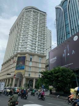 Bán nhà đường Nguyễn Kiệm 22x50m 1100m2. CTXD: 2H,12T . HĐT: tự khai thác . Giá: 155 tỷ