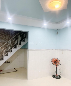 BÁN NHÀ 2//SÁT CHỢ P15 GÒ VẤP GIÁ RẺ CHỈ 2.4 TỶ TL