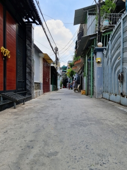 NHÀ PHỐ.79M2 – BÙI MINH TRỰC ,F6,Q8 Chỉ 5.5 Tỷ. XE 16 CHỔ ĐỔ TRONG NHÀ