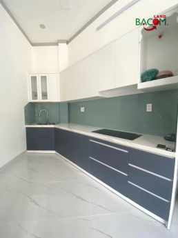 Chỉ 2,95 tỷ TL.Bán nhà 1 Trệt 1 lầu 78m2 SHR thổ cư (P. Quyết Thắng), gần đường Võ Thị Sáu
