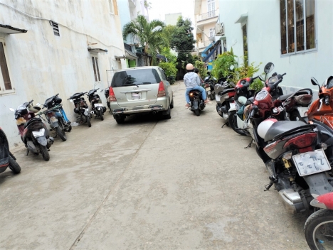 BÁN NHÀ MÃ LÒ BÌNH TRỊ ĐÔNG A, BÌNH TÂN, CỰC RẺ 70m2, 2 TẦNG BTCT , 5,2 TỶ