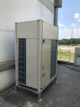 Máy lạnh công nghiệp công nghệ ivnerter tiết kiệm điện tối ưu