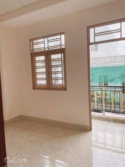bán nhà mới đường tân kỳ tân quý, 2 tầng, hẻm xe hơi, 40m2 chỉ 4.05 tỷ