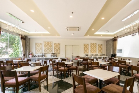 Bán nhà mặt tiền phường Tân Thành - Tân Phú. DT 10 x 20, 4 tầng thông sàn giá 33 tỷ.