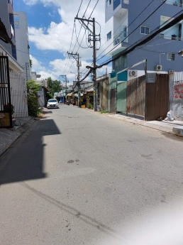 BÌNH TÂN, LÊ ĐÌNH CẨN, HXT TRÁNH, GẦN TL 10, TÊN LỬA, NGANG KHỦNG 8.4M, SỔ VUÔNG ĐÉT, NHÀ CŨ TIỆN