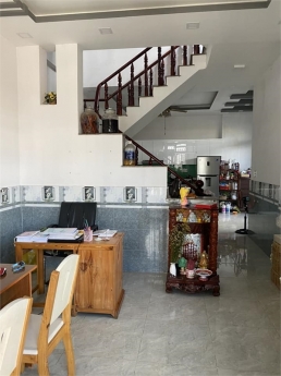 BÁN NHÀ 3 TẦNG PHAN THỊ NĂM, OTO VÀO NHÀ 81 m2, 3 TỶ 85