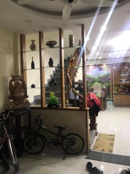 Bán Nhà Bồ Đề - Long Biên - NỘI THẤT CỰC ĐẸP - 50m2x5 - MT4.2m - Nhỉnh 5 Tỷ