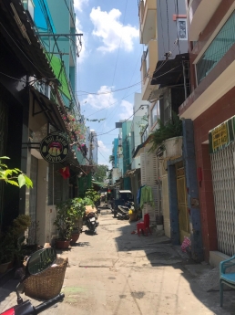 Cần Bán Nhà Trọ Cao Cấp Có Thang Máy Gồm 15PN 15WC full  nội thất P1 Quận 8