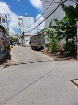 BÌNH TÂN, LÊ ĐÌNH CẨN, HXT TRÁNH, GẦN TL 10, TÊN LỬA, NGANG KHỦNG 8.4M, SỔ VUÔNG ĐÉT, NHÀ CŨ TIỆN