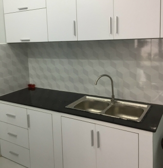 Chủ GẤP BÁN  Nhà Ngã Tư MK Tây Hòa  2 tầng đẹp Nhà mới 110m2  Hẻm 5m , Không lộ Giới.