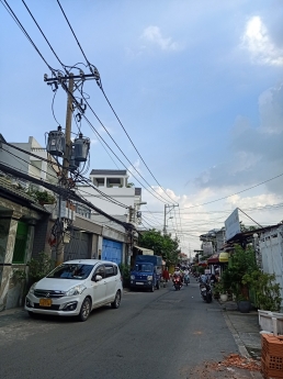 XE HƠI CHẠY TỨ TUNG – KINH DOANH ĐA NGÀNH NGHỀ. 

102M2 TRẦN XUÂN SOẠN, TÂN HƯNG ,QUẬN 7 .CHỈ 7.9