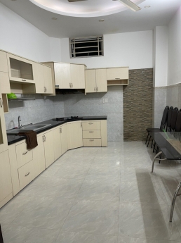 Bán MT Âu Dương Lân, 3,5x18m, 4 Tầng BTCT, Cách chợ Rạch Ông 5p. An ninh, Dân trí