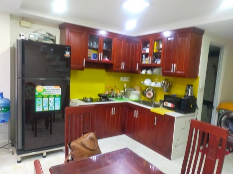 Bán CHDV Đang cho Thuê 20tr/ Tháng  Gần Chợ Tân Trụ- View Công Viên- 59M2- (6.7 *9 ) - 5 Tầng - Chỉ