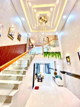 Nhà Mới  khu Chợ Tân sơn - 5 Tầng- Diện Tích sàn Sử Dụng 200m2 Giá 7,7 Tỷ