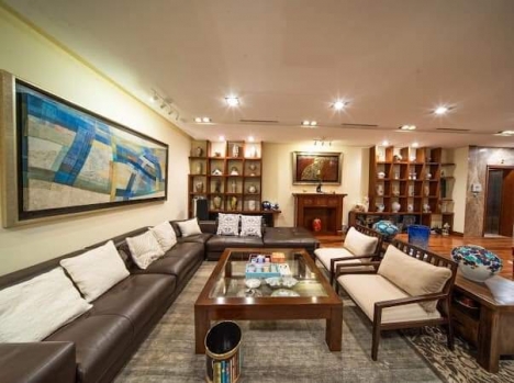 BÁN TÒA NHÀ VĂN PHÒNG PHỐ HOÀNG CẦU 65M2, 8 TẦNG THANG MÁY. VIEWS HỒ, MẶT TIỀN 5M.