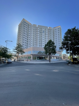 Bán Gấp Căn Góc đã Hoàn Thiện Dt 61m2 2PN Giá 2.1 ty bao thuế phí tại BluskyTower Bình Trưng Đông