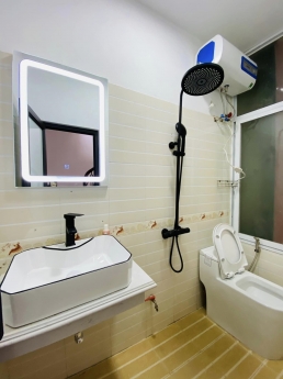 Trung tâm Thanh Xuân Hoàng Đạo Thành, Nguyễn Xiển, 36m2 x 5T, SĐCC, Mới Đẹp, ở sướng